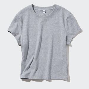 New Uniqlo Mini Short Sleeve T-Shirt